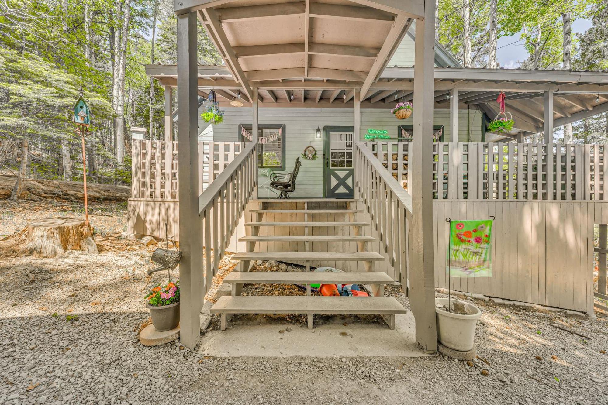 Quaint Cloudcroft Cabin With Stunning Forest Views! 외부 사진